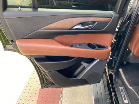 2016 Cadillac Escalade Premium Collection