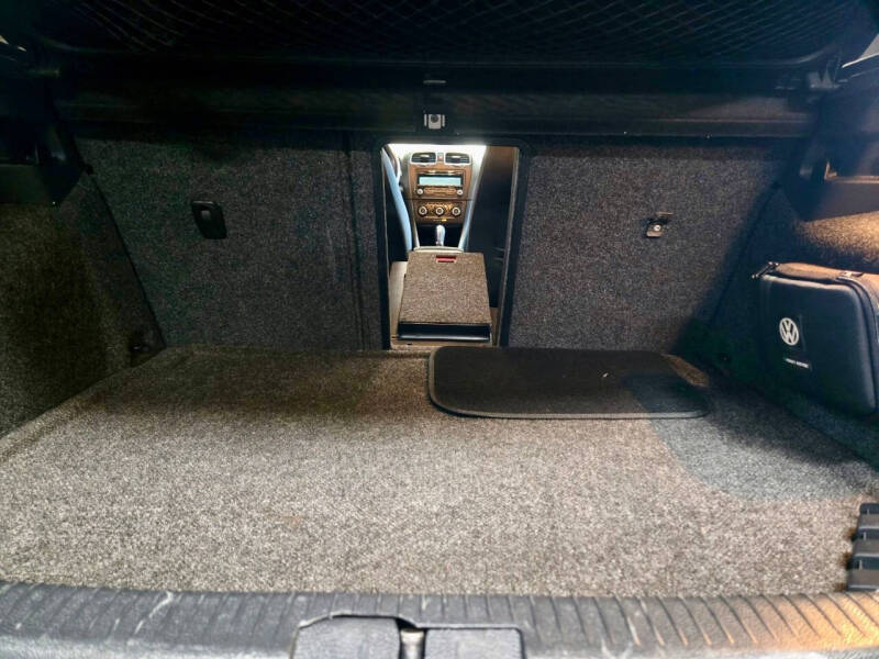 2013 Volkswagen Golf 2.5L PZEV