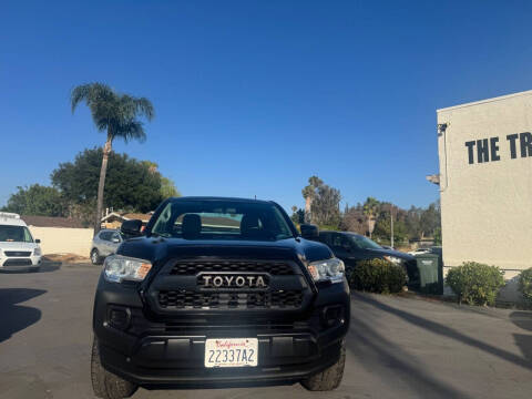 2016 Toyota Tacoma SR