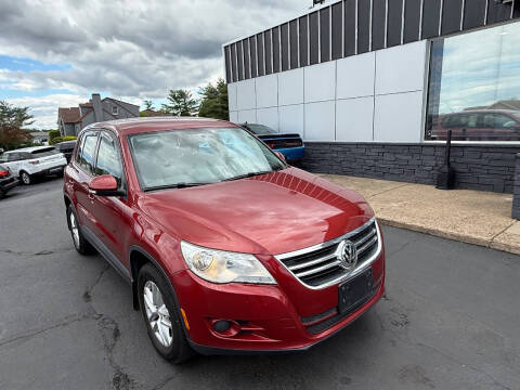 2011 Volkswagen Tiguan S 4Motion