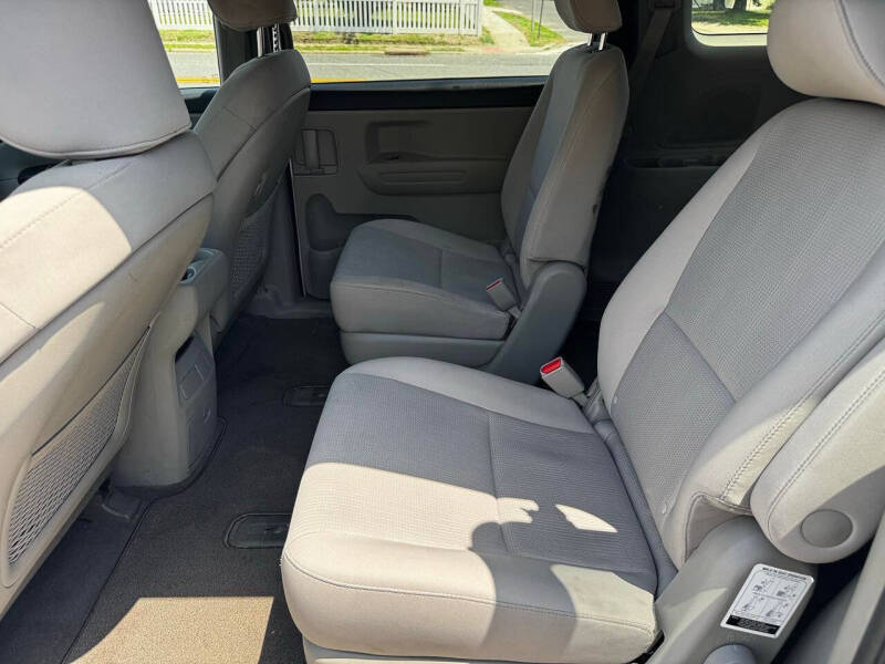2020 Kia Sedona LX