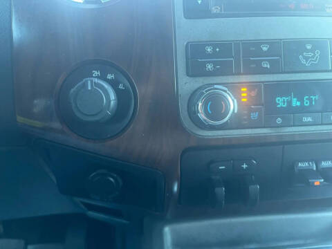 2011 Ford F-350 Super Duty Lariat