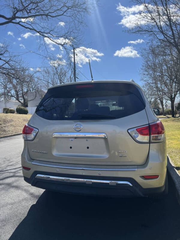 2013 Nissan Pathfinder SL