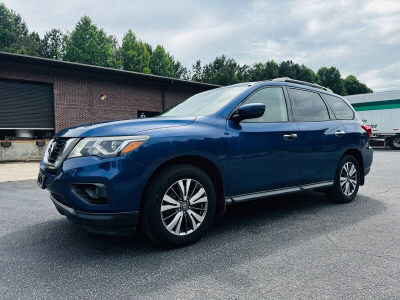 2018 Nissan Pathfinder SV