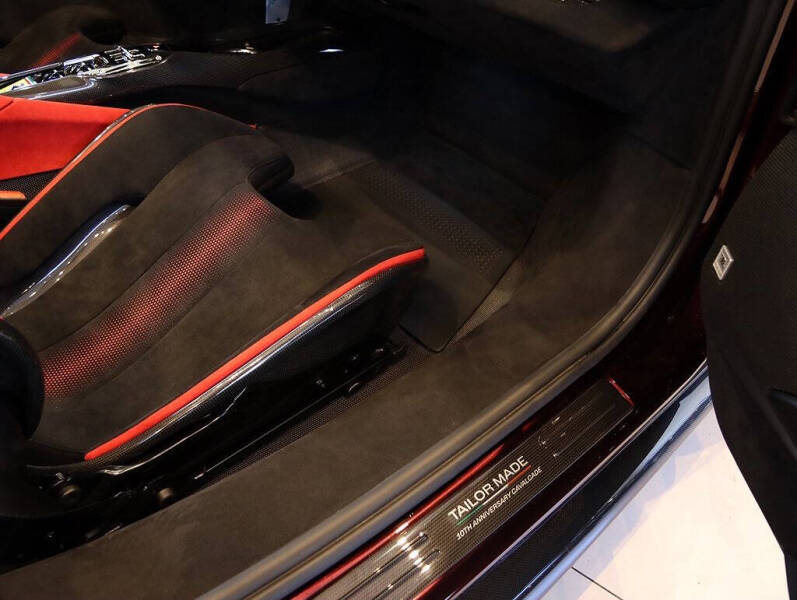 2023 Ferrari 296 GTS