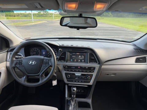 2016 Hyundai Sonata SE