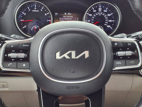 2023 Kia Carnival
