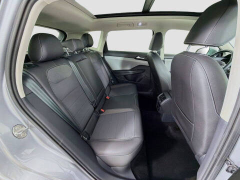2023 Volkswagen Taos SE 4Motion