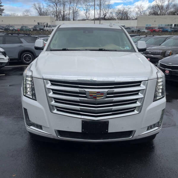 2016 Cadillac Escalade Platinum