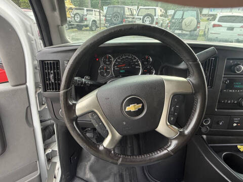2017 Chevrolet Express 2500