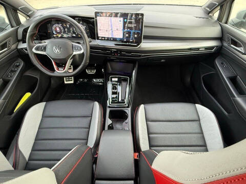 2026 Volkswagen Golf GTI SE