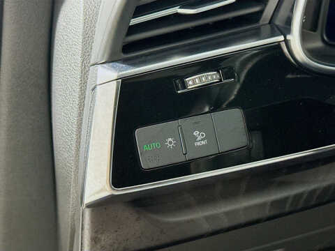 2022 Audi Q7 quattro Premium Plus 55 TFSI