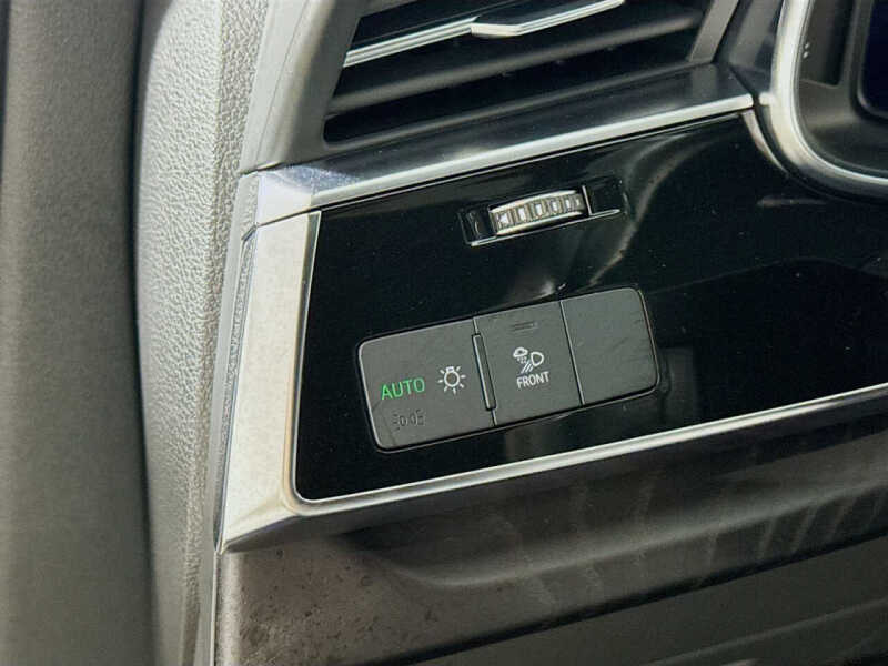 2022 Audi Q7 quattro Premium Plus 55 TFSI