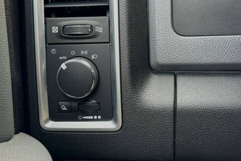 2019 RAM 1500 Classic SLT