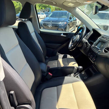 2016 Volkswagen Tiguan 2.0T SEL