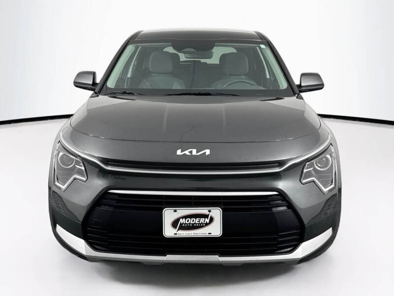 2023 Kia Niro LX