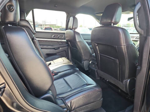 2018 Ford Explorer Sport