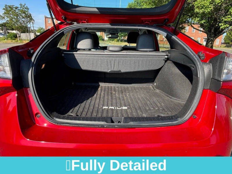 2019 Toyota Prius XLE AWD-e
