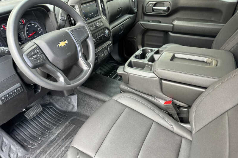 2025 Chevrolet Silverado 2500HD Work Truck