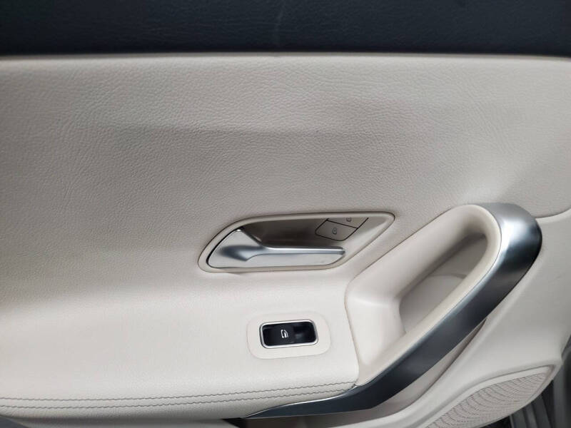 2020 Mercedes-Benz A-Class A 220 4MATIC