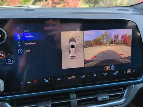 2026 Chevrolet Equinox EV LT 2
