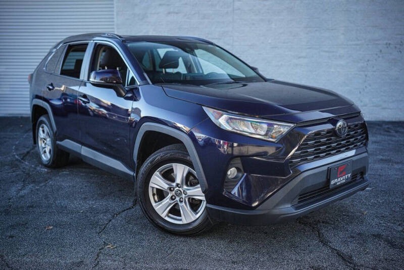 2020 Toyota RAV4 XLE