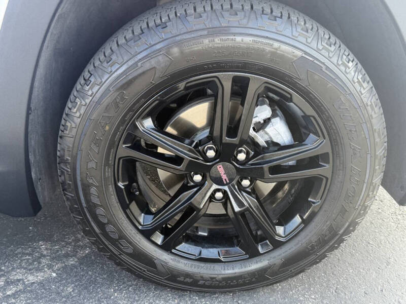 2023 GMC Terrain AT4