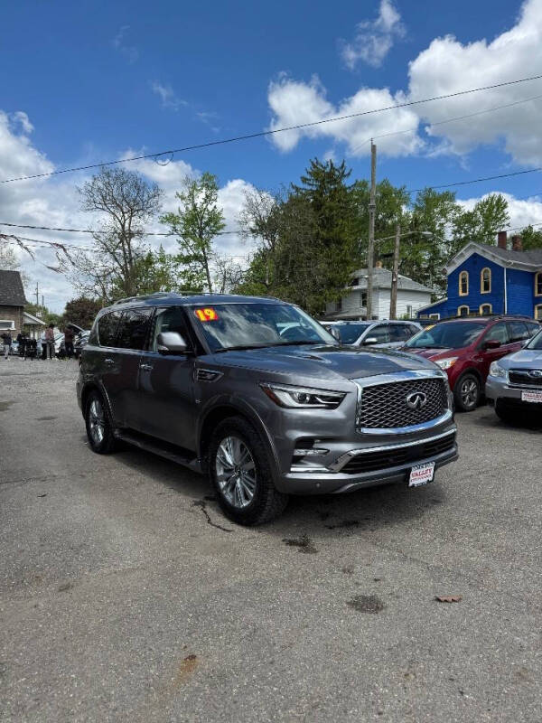 2019 Infiniti QX80 Luxe