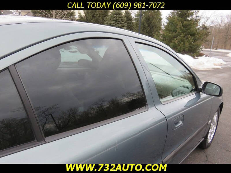 2004 Volvo S60 2.5T