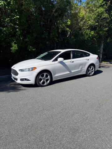 2014 Ford Fusion SE