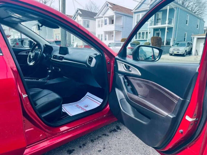 2018 Mazda MAZDA3 Touring
