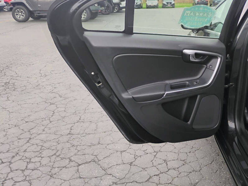 2013 Volvo S60 T5