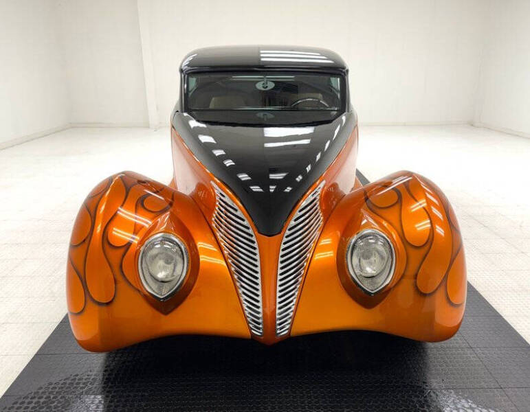 1939 Ford Deluxe