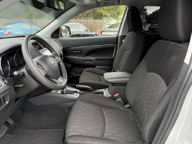 2024 Mitsubishi Outlander Sport ES