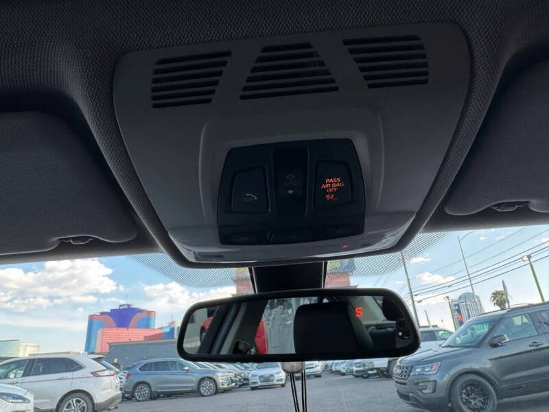 2015 BMW 3 Series 328i