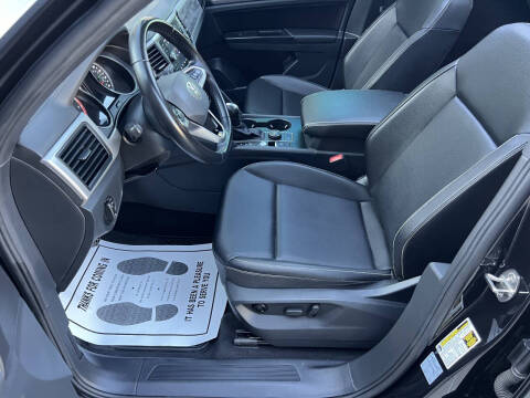 2020 Volkswagen Atlas Cross Sport V6 SE 4Motion