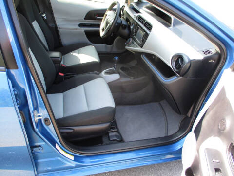 2012 Toyota Prius c Three