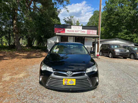 2017 Toyota Camry LE