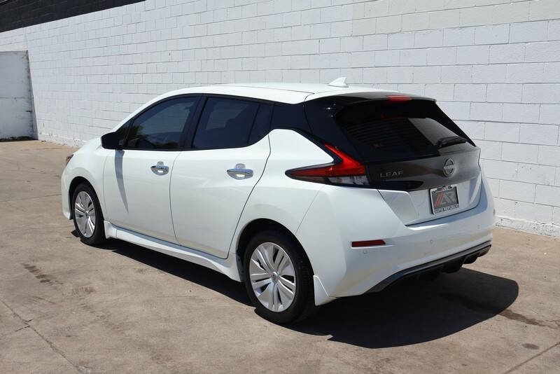 2023 Nissan LEAF S