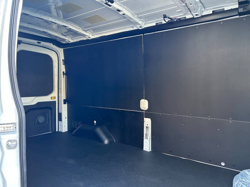 2026 Ford Transit 250