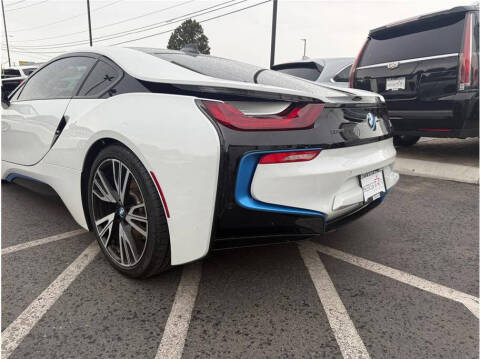 2016 BMW i8