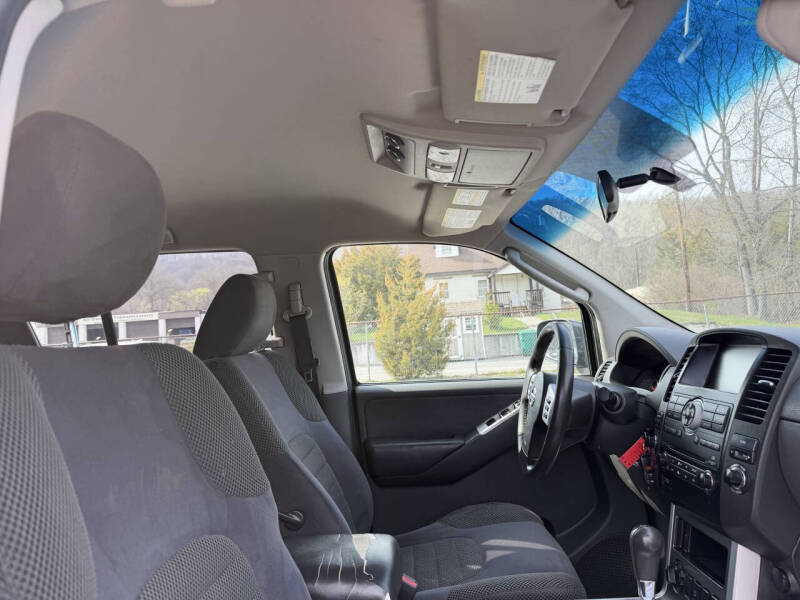 2010 Nissan Pathfinder SE