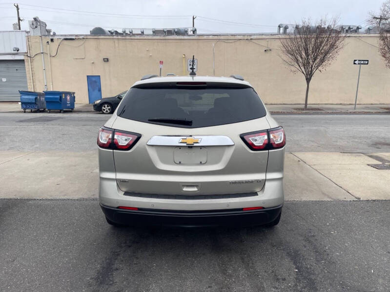 2016 Chevrolet Traverse LT