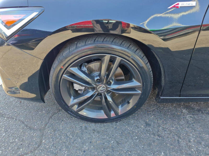 2023 Acura Integra w/A-SPEC