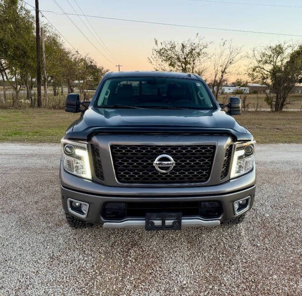 2017 Nissan Titan PRO-4X