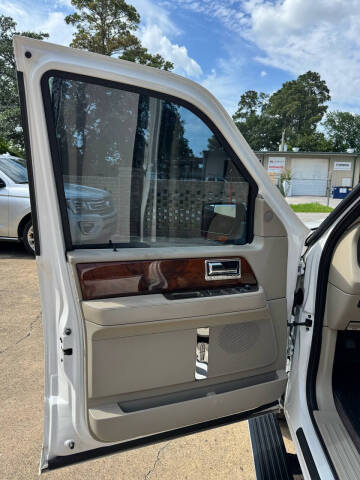 2012 Lincoln Navigator