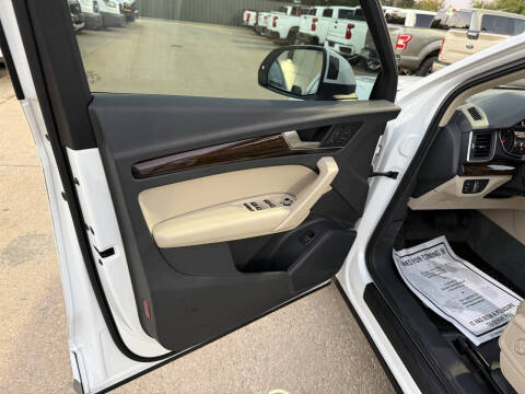 2019 Audi Q5 quattro Premium 45 TFSI