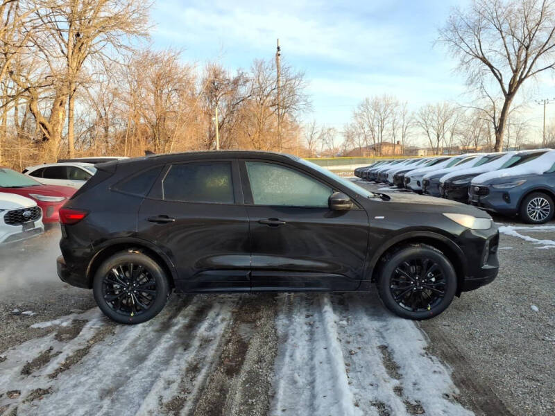 2026 Ford Escape ST-Line Elite