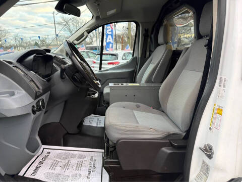 2017 Ford Transit 150