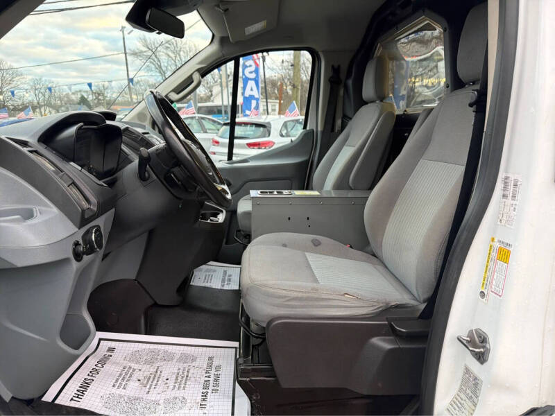 2017 Ford Transit 150